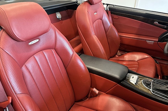 Mercedes-Benz SL55 23 of 30