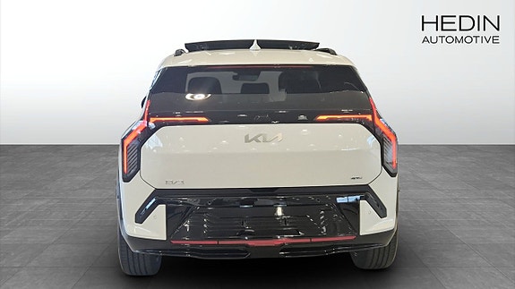 Kia EV3 5 of 12