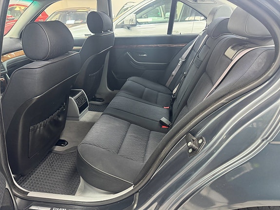 BMW 528 12 of 21
