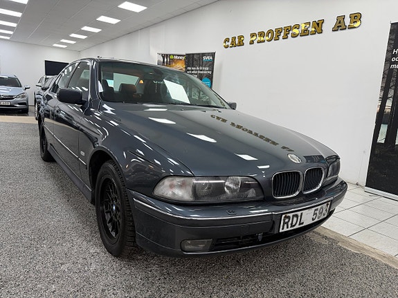 BMW 528 19 of 21
