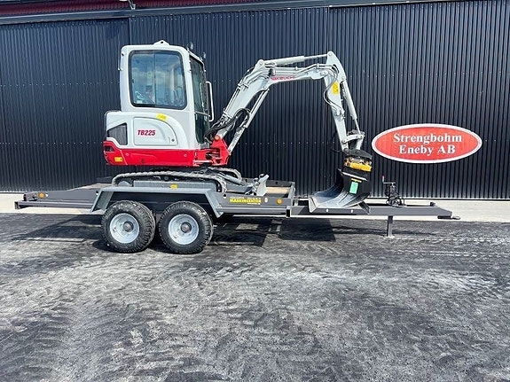 Takeuchi TB 225 Grävarpaket VM-Kärra Engcon 3 of 5