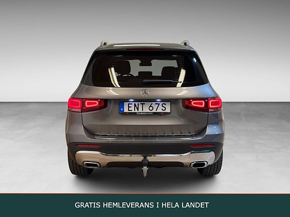 Mercedes-Benz GLB200 3 of 17