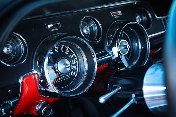 Ford Mustang 15 of 21