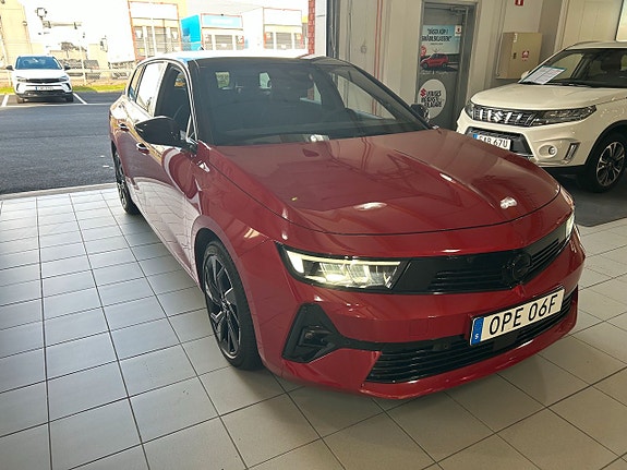 Opel Astra 3 of 5