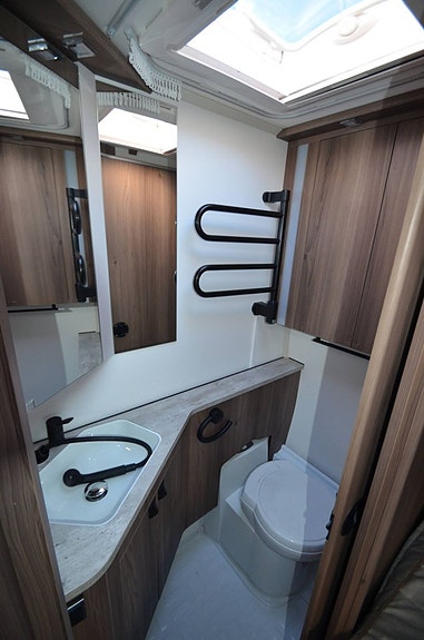Kabe SMARAGD 520 XL KS 7 of 11