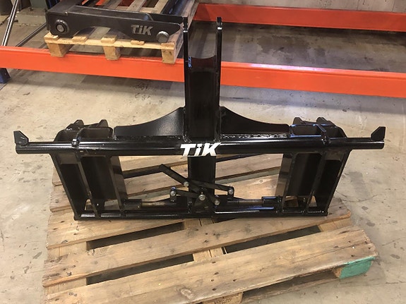 THORÉNS I KIL. ADAPTRAR 100-TALS MEDELLER FRI FRAKT