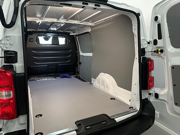 Peugeot Expert 3 of 5