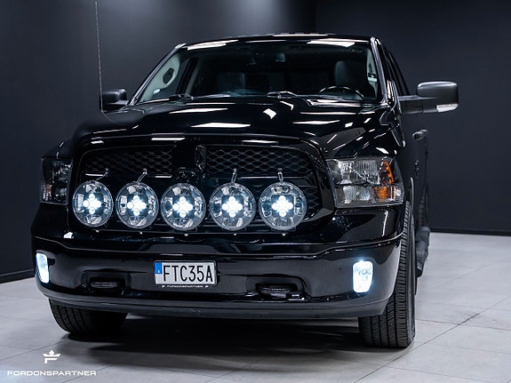 Dodge RAM 1500 5 of 5