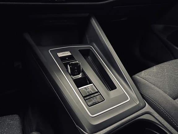 Volkswagen Golf I 17 of 27
