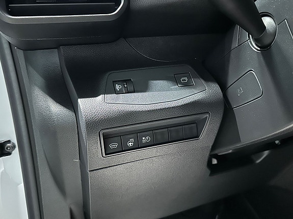 Peugeot Partner 7 of 12