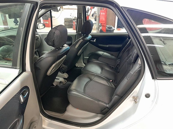 Renault Scenic I 10 of 10