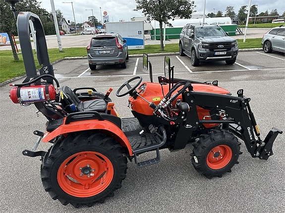 Kubota EK1-261 5 of 17