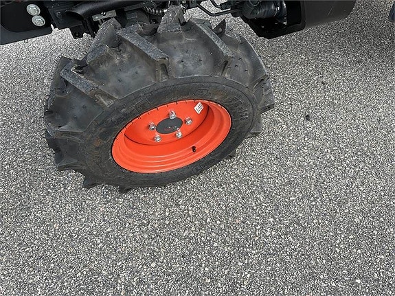 Kubota EK1-261 12 of 17