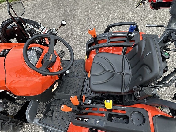 Kubota EK1-261 8 of 17