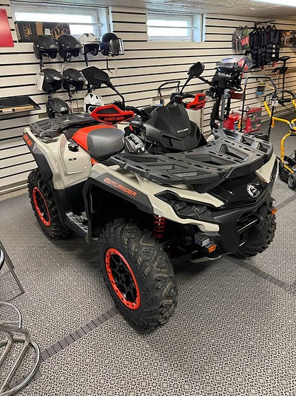 Can-Am Outlander 1000 XXC-24 3 of 3