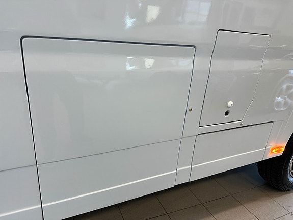 Wingamm Oasi 690 TWIN 140HK AUT Långbädd+taksäng! VINTERANP! 24 of 28