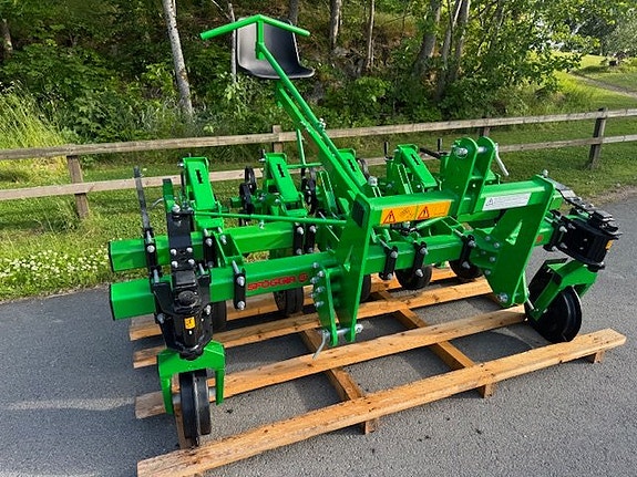 Sfoggia radhacka radrensare med manuell styrning grönsaker