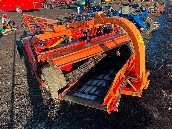 Kverneland 4032 C BX