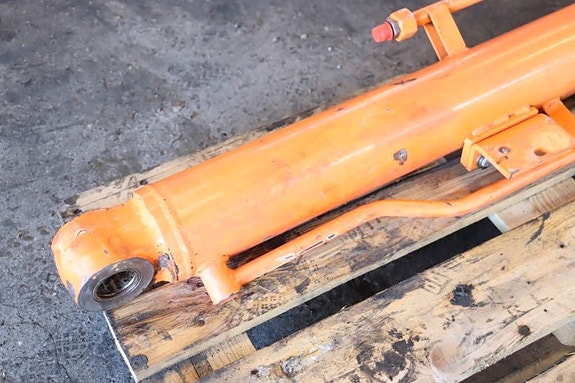 Doosan DX 60 R 2 of 4