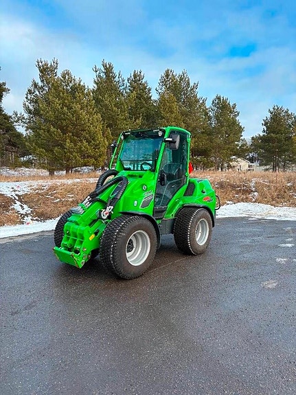 Avant 860i Kompaktlastare 57hk DEMO (250 olika redskap)