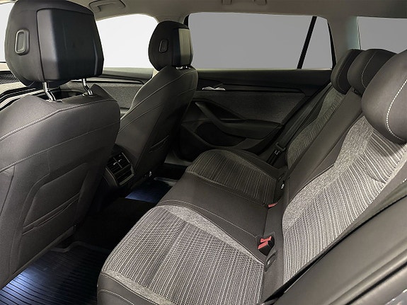 Skoda Superb 11 of 13
