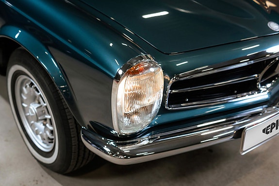 Mercedes-Benz 280 SL 5 of 5