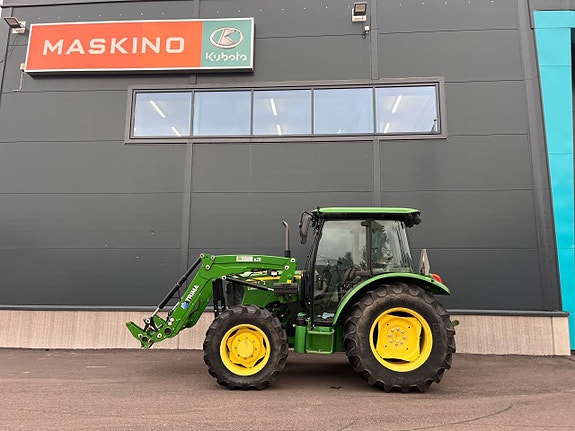 John Deere 5075 E, ny skick.