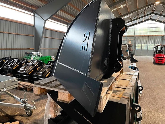SE Equipment  S60 Dikesskopa 500L 1750 / 300mm 5 of 5
