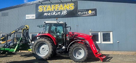 Massey Ferguson 5713 S Dyna 4 Skogsutrustad