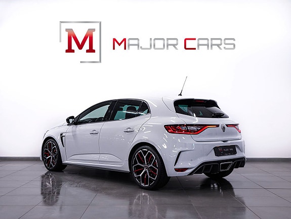 Renault Megane IV 4 of 5