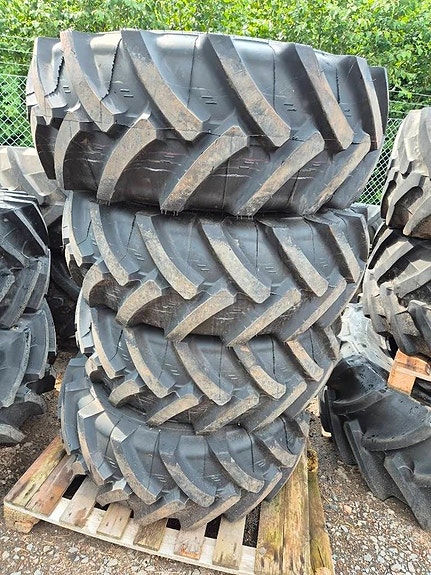 Mitas 405/70R24 Kpl Hjul 4st