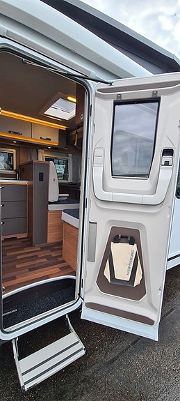 Weinsberg 650 MF CaraCore "Alde + Multimedia pkt" 6 of 16