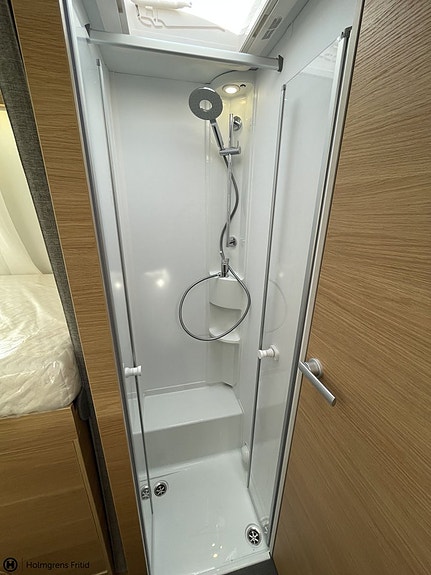 Adria Matrix 670 SL 60Y | LÅNGBÄDDAR | 60Y EDITION 26 of 27