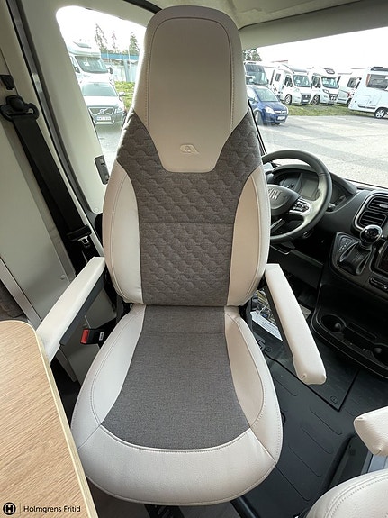 Adria Matrix 670 SL 60Y | LÅNGBÄDDAR | 60Y EDITION 11 of 27