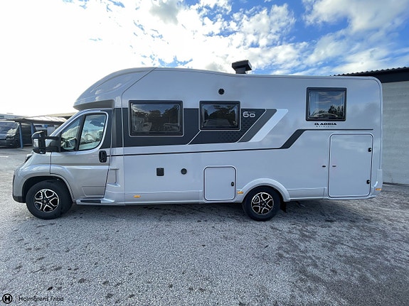 Adria Matrix 670 SL 60Y | LÅNGBÄDDAR | 60Y EDITION 7 of 27