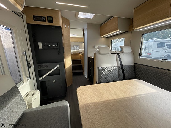 Adria Matrix 670 SL 60Y | LÅNGBÄDDAR | 60Y EDITION 14 of 27