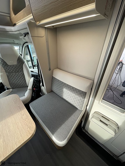 Adria Matrix 670 SL 60Y | LÅNGBÄDDAR | 60Y EDITION 12 of 27
