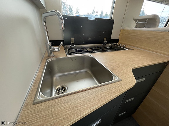 Adria Matrix 670 SL 60Y | LÅNGBÄDDAR | 60Y EDITION 18 of 27