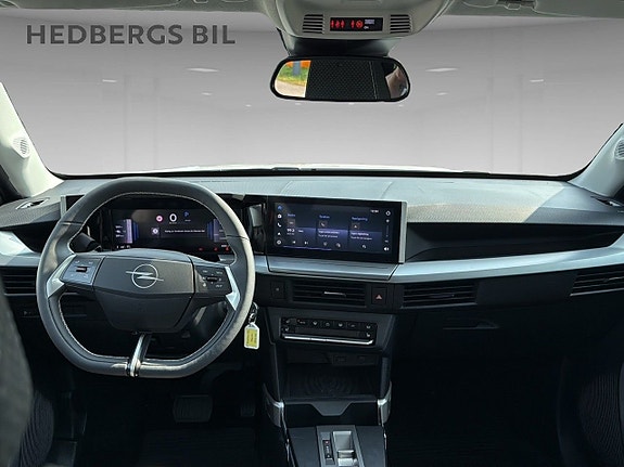 Opel Frontera 9 of 12