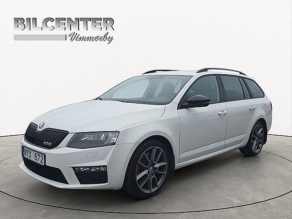 Skoda Octavia 3 of 5