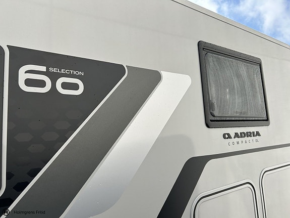 Adria Compact DL 60Y 21 of 22