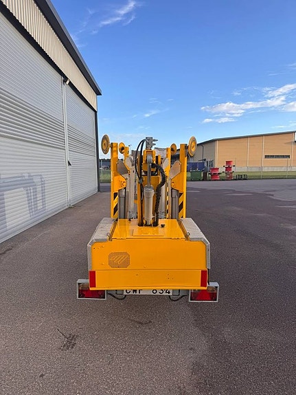 Släpvagnslift - Omme Mini 12 EBJ - Begagnad 3 of 6