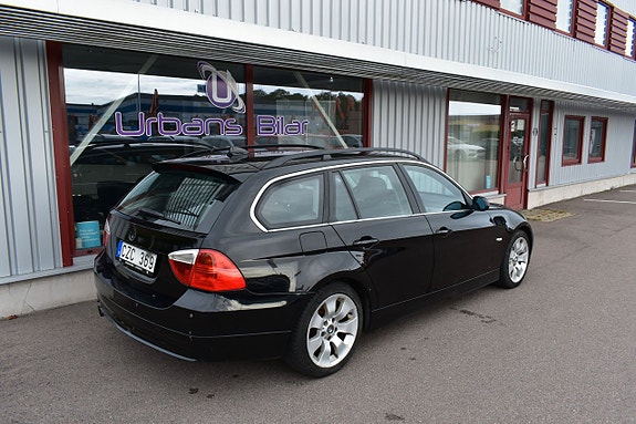 BMW 325d 5 of 5