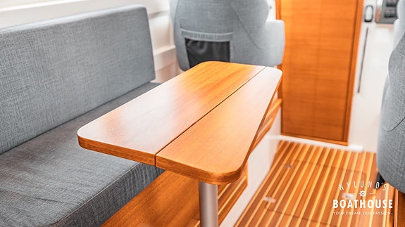 Paragon 31 Cabin | 2x Volvo Penta D4-320DPI 27 of 30