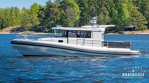 Paragon 31 Cabin | 2x Volvo Penta D4-320DPI 15 of 30