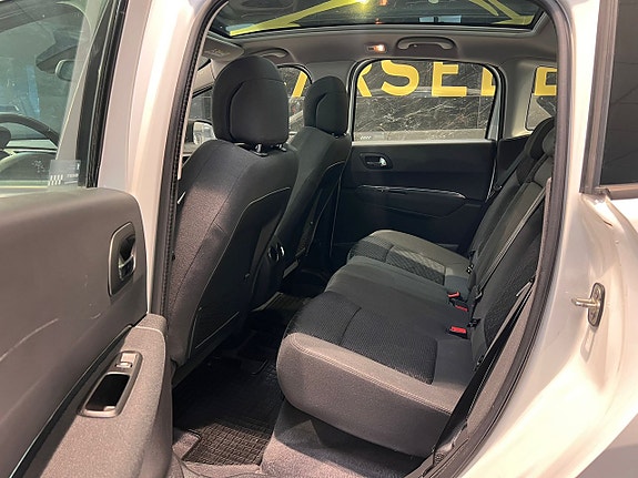 Peugeot 3008 13 of 21