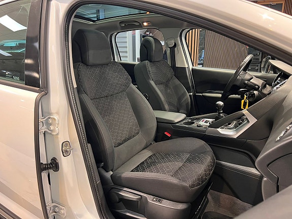 Peugeot 3008 16 of 21