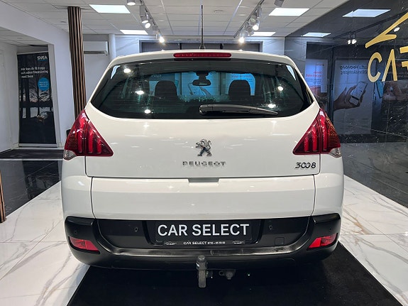 Peugeot 3008 4 of 5