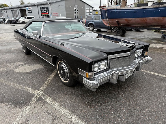 Cadillac Eldorado 2 of 5