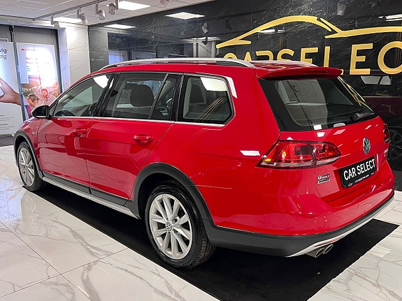 Volkswagen Golf Alltrack 3 of 25